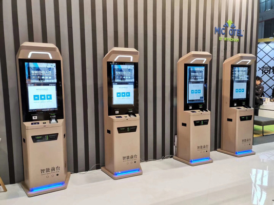 27 pulgadas lector de tarjetas terminal del uno mismo de 32 pulgadas del quiosco derecho libre del servicio QR Scanner
