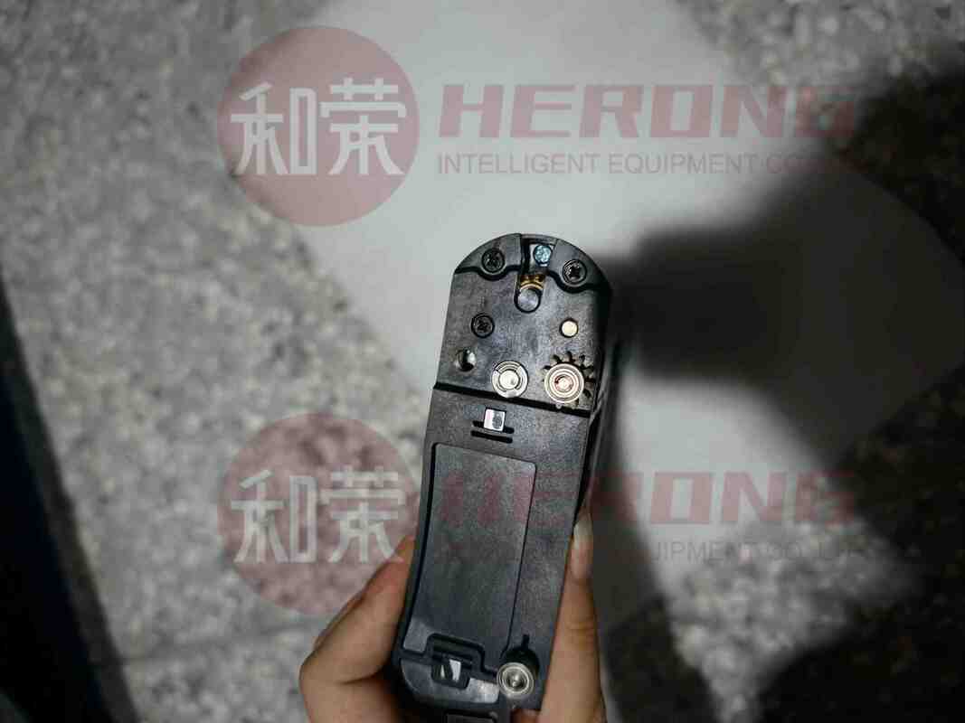 Nuevo cierre de bloqueo de anillo E dispensador de efectivo para cajeros automáticos de alta calidad 4 × 9 × 0,6 se adapta al carro de abrazadera Hyosung CDU